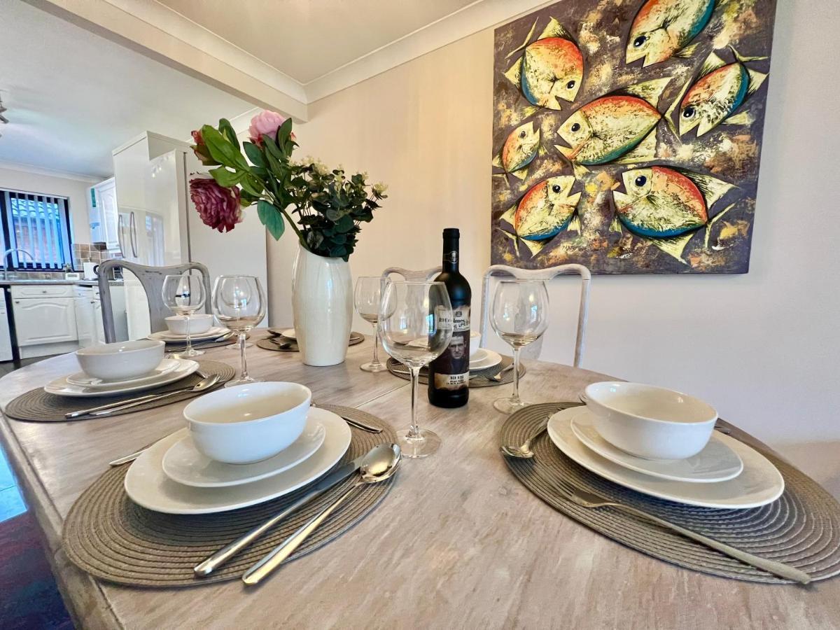 3 Bedroom House - Sandown Luaran gambar